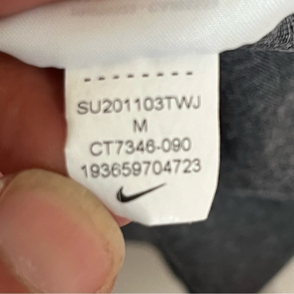 Nike Women’s Just Do It Training Athletic Tank Top Size Medium Gray - Picture 7 of 8